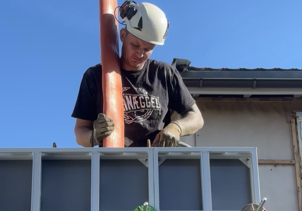 original-DED2E6F0-5A10-4E55-88F8-AAA6D54F3732